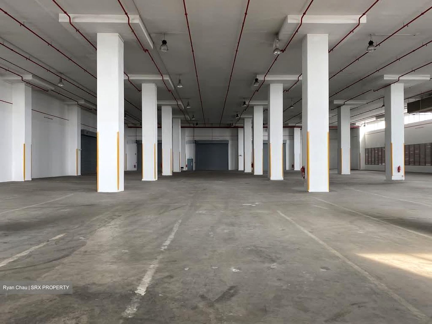 Pandan Loop (D5), Warehouse #565613441